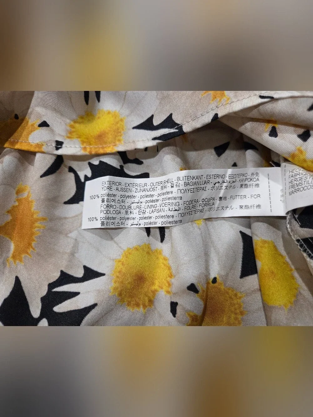 Zara White and Yellow Daisy Print Top